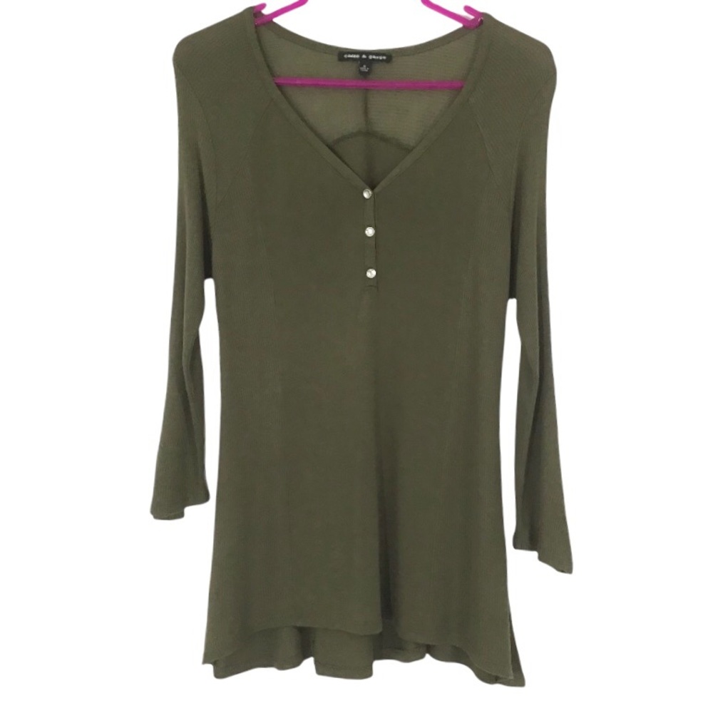 Cable & Gauge Olive Green Top Size S Small 3 Button Detail Stretchy Lightweight